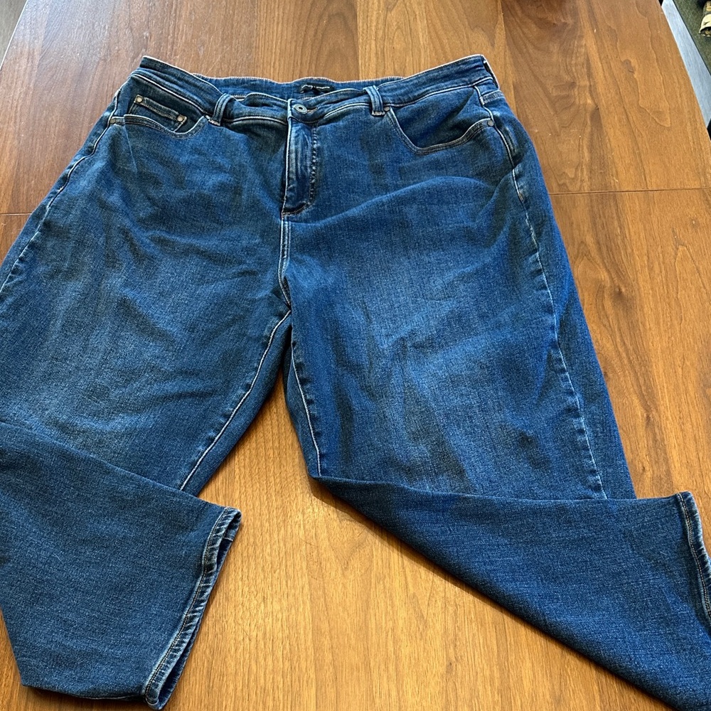 UNIVERSAL STANDARD Wide Leg High Rise Jeans